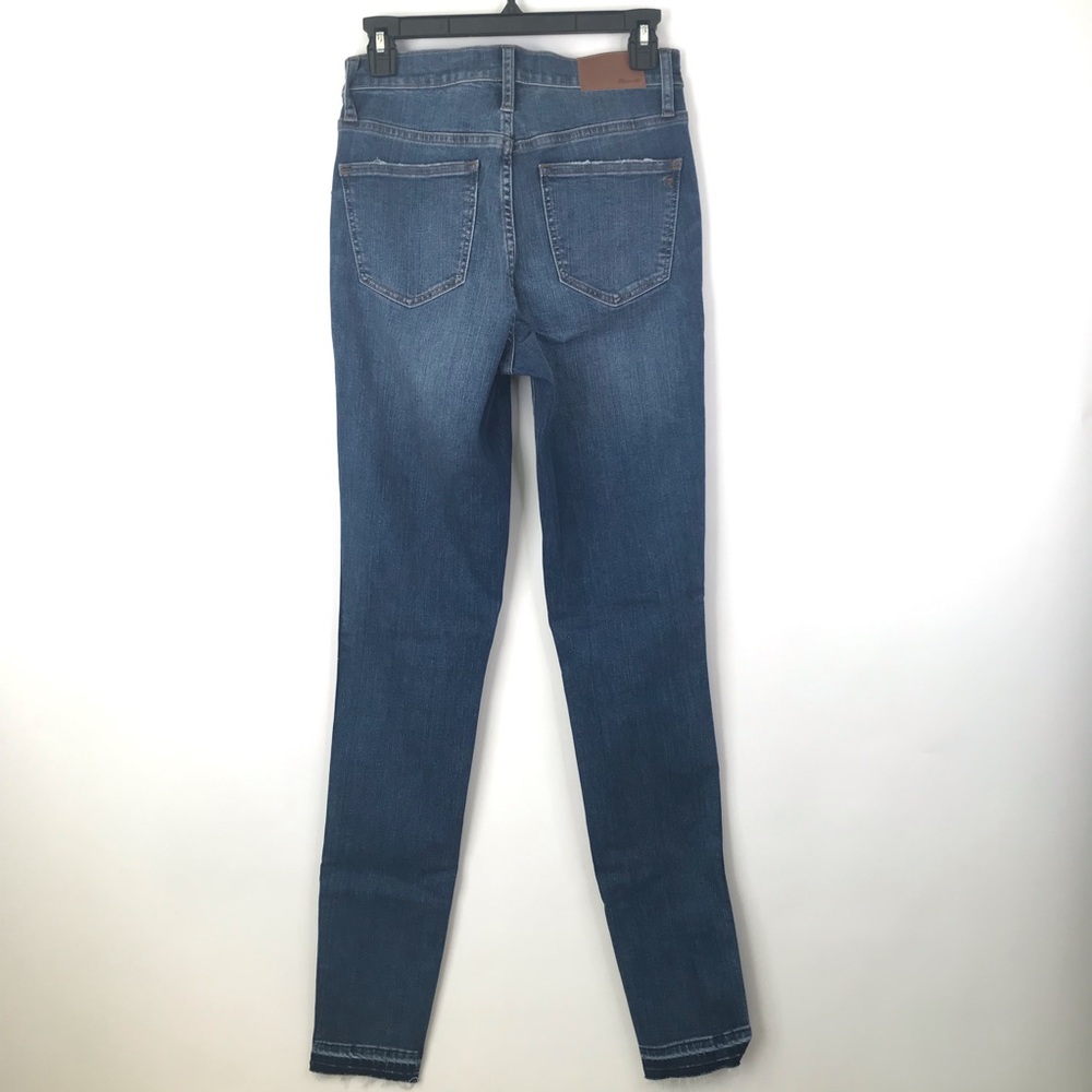 NWT Madewell 10” High Rise Button Front Distressed - Picture 6 of 7